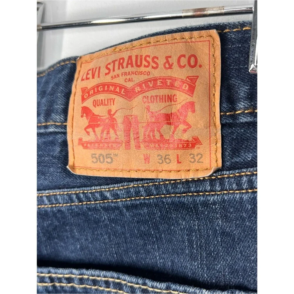 Levi’s 505 Regular Fit Dark Wash Jeans Straight Leg 36 x 32